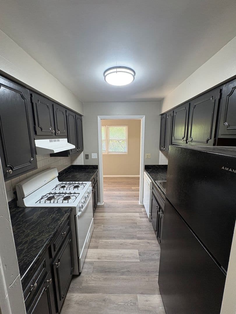 Peoria Place Apartments 6 of 6