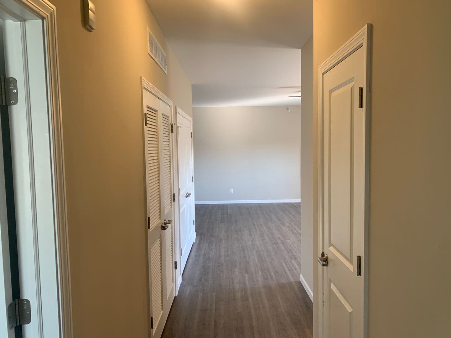 Cypress Ridge Apartments 5 of 9