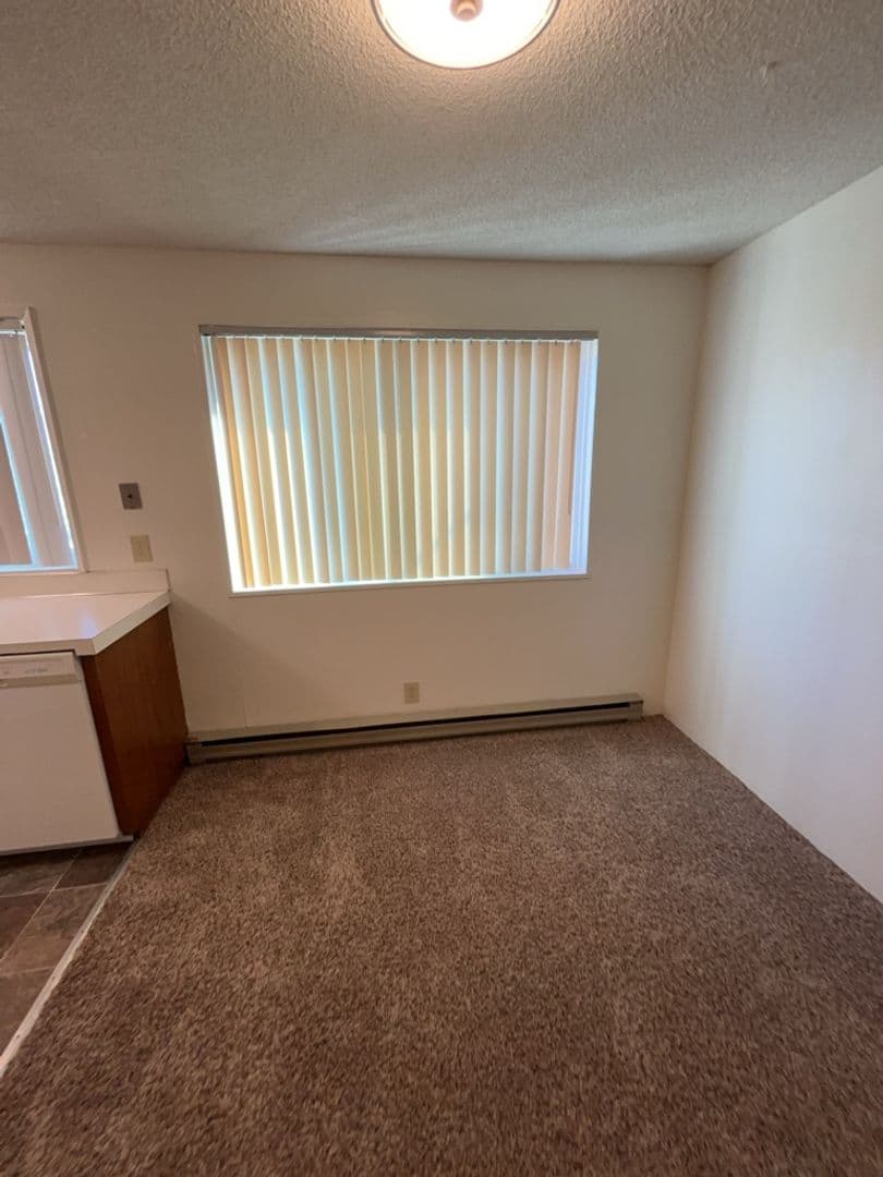 924 21st Street 4 of 8