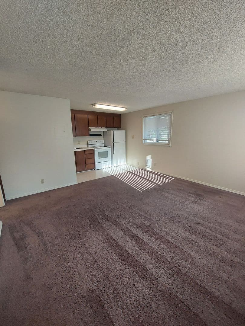 924 21st Street 6 of 7