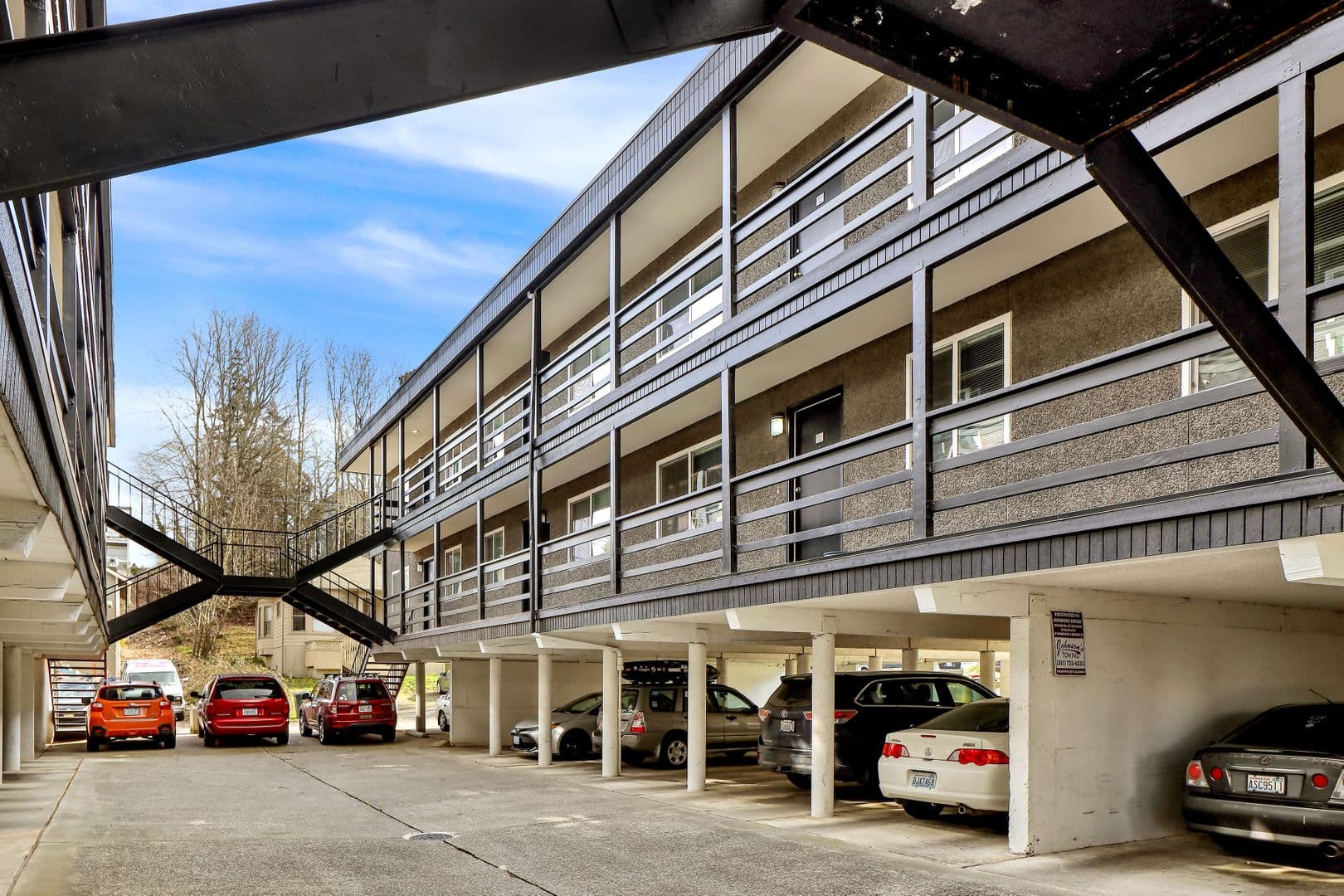 Parkhill Suites 12 of 12