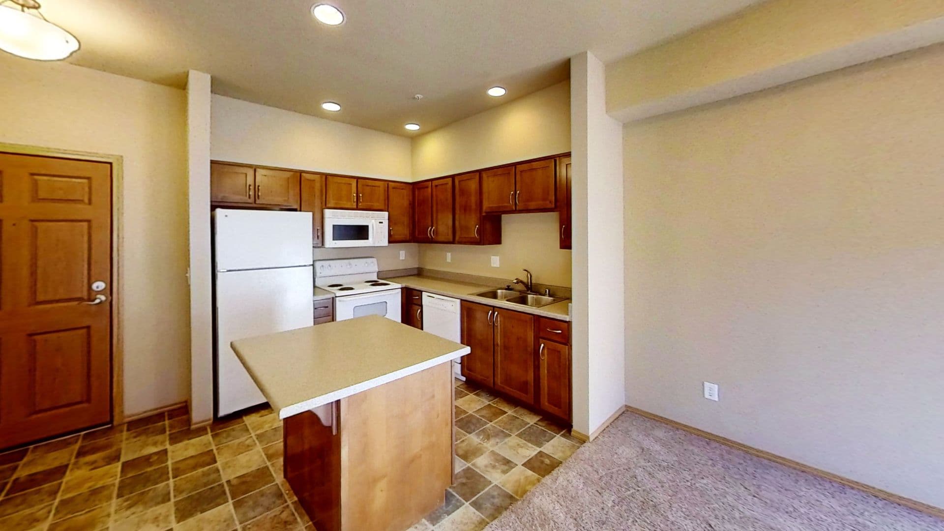 McKenzie Square Apartments 5 of 10