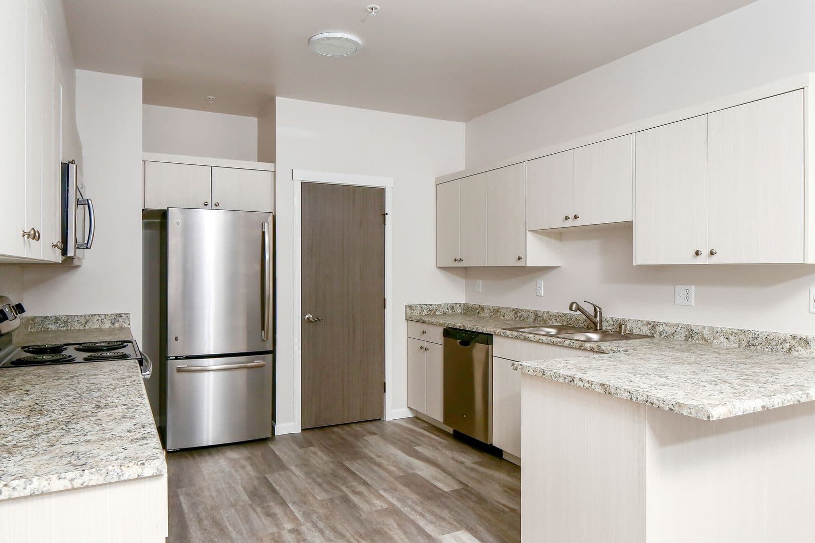 East Ridge Apartments 2 of 17