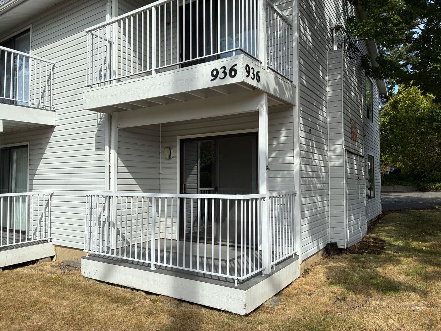 936 24th Street 9 of 9