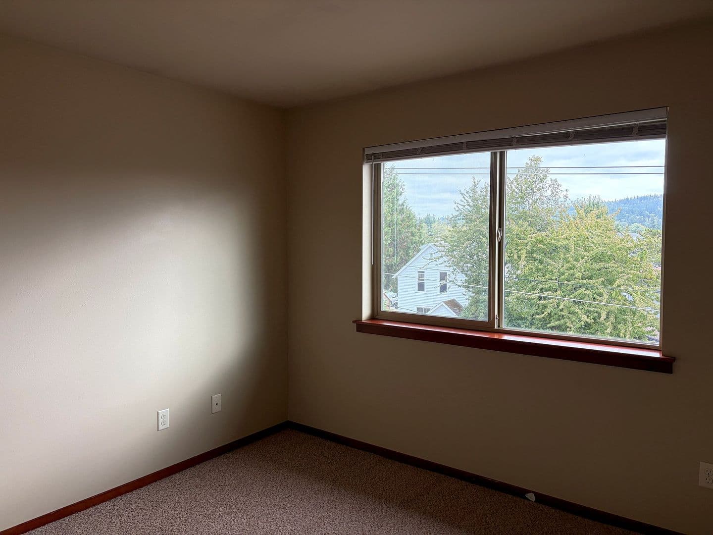 Windsor Place Apartments 5 of 15