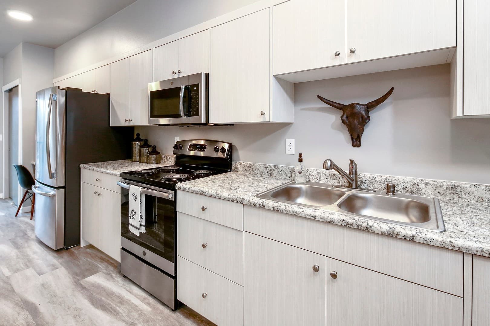 East Ridge Apartments 3 of 11