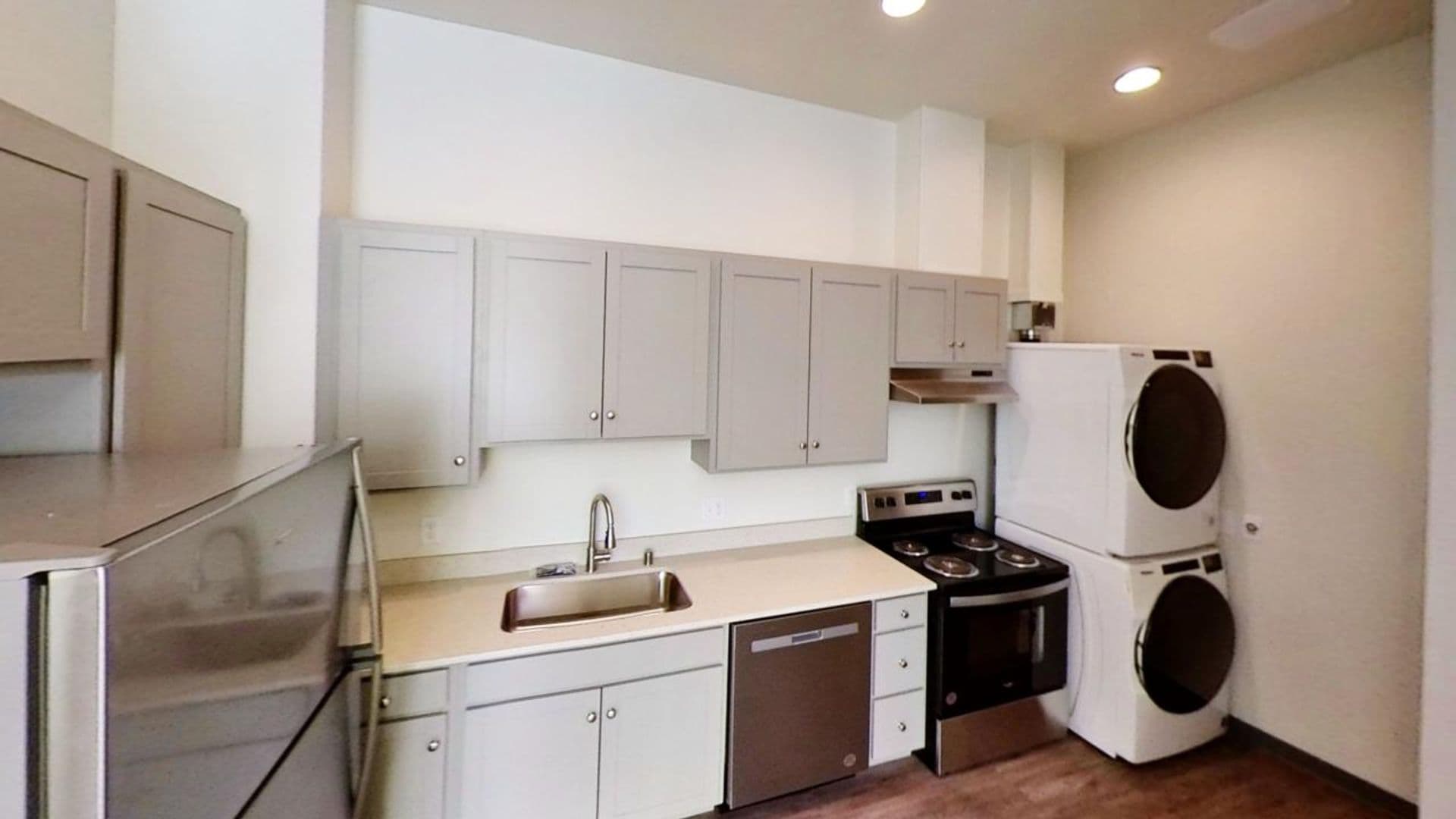 McKenzie Square Apartments 2 of 16