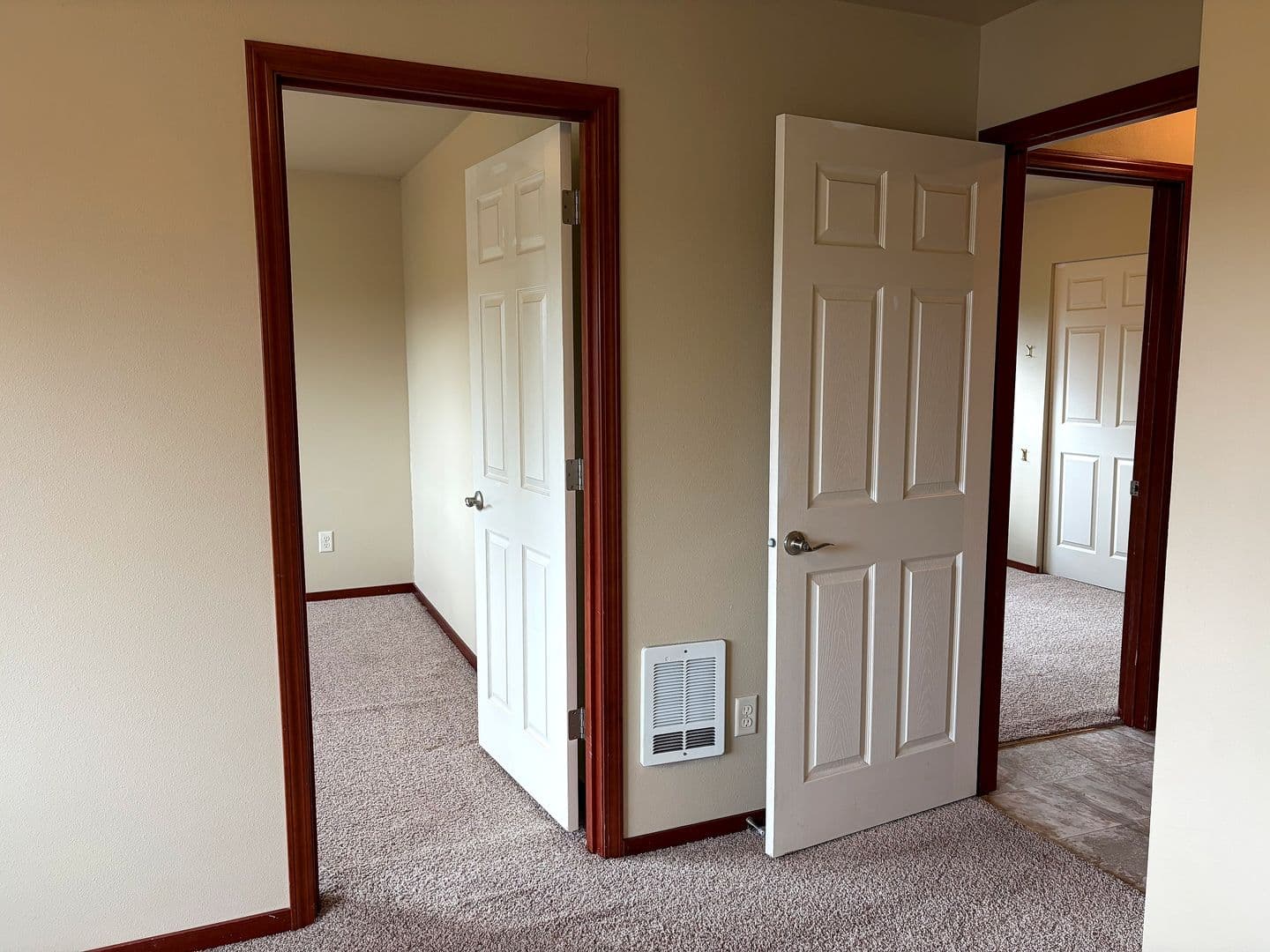 Windsor Place Apartments 9 of 15