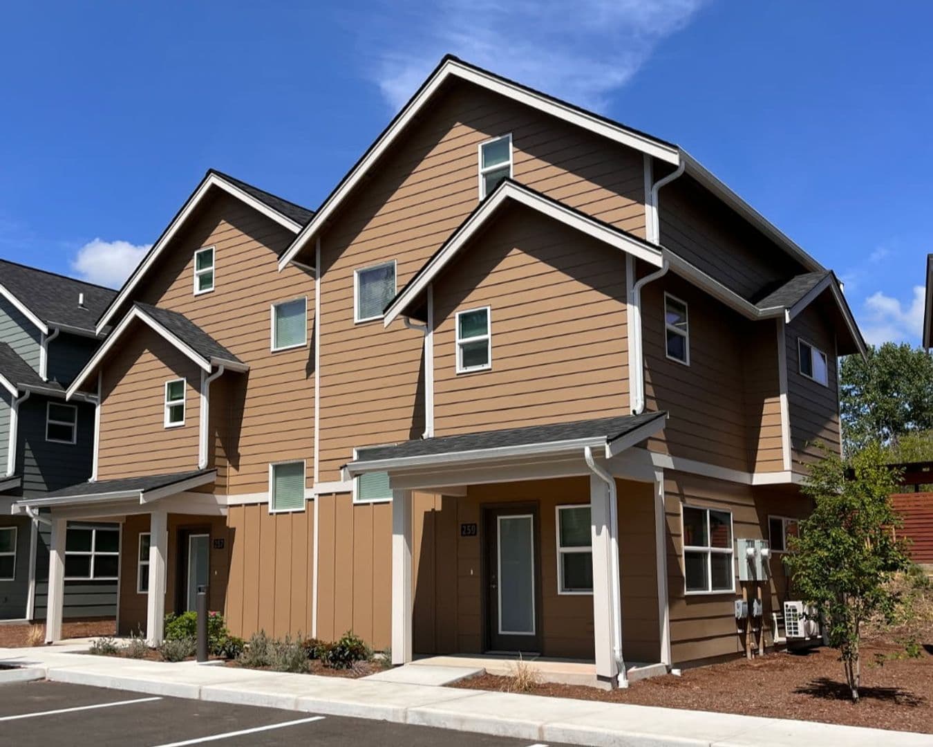 Tull Road Townhomes (Tull Pl. ) 1 of 7