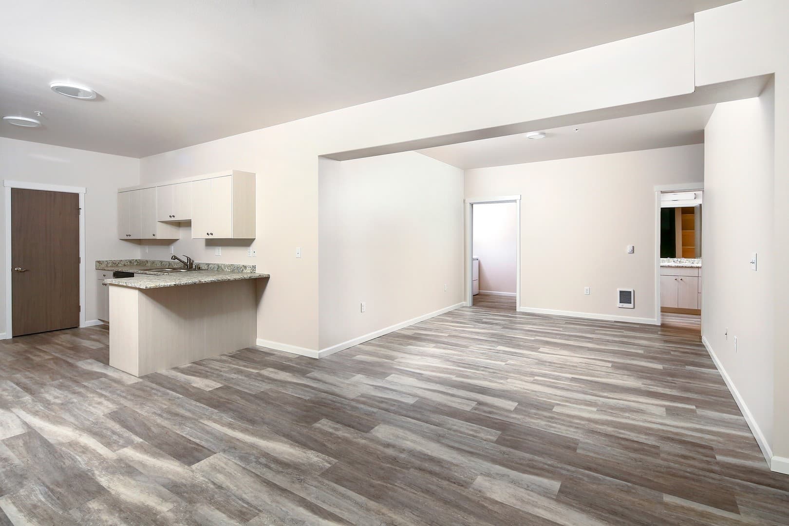 East Ridge Apartments 5 of 14