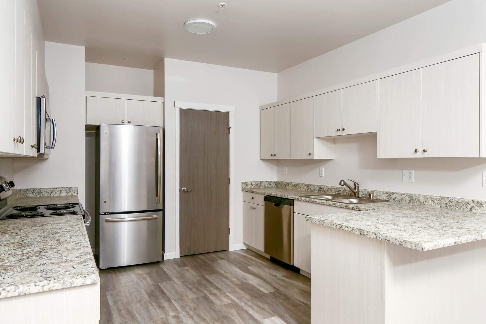 East Ridge Apartments 3 of 14