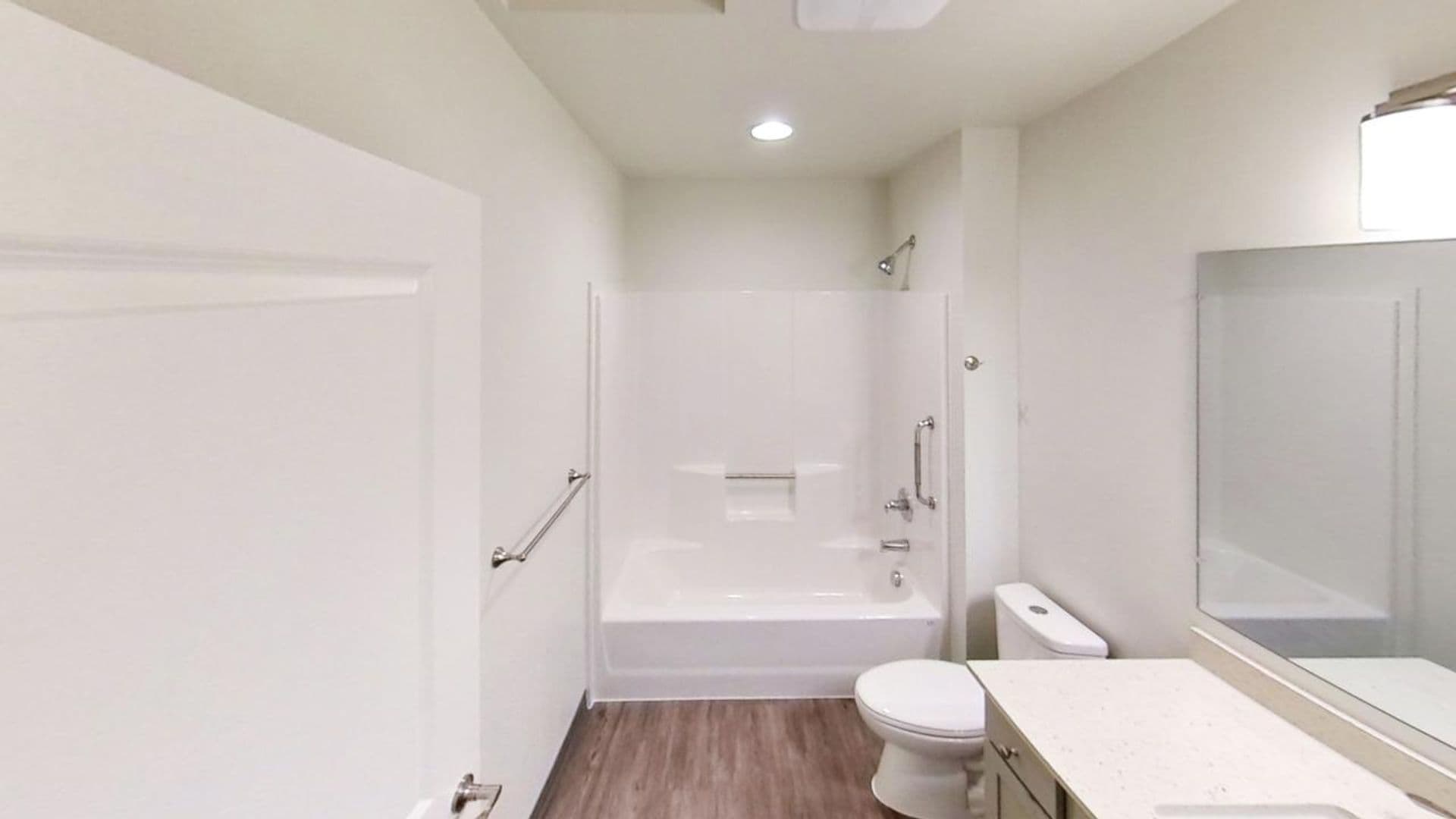 McKenzie Square Apartments 13 of 16