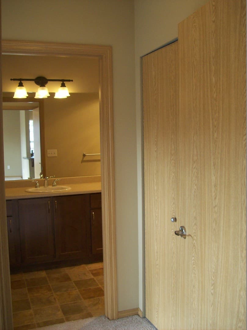 McKenzie Square Apartments 9 of 10