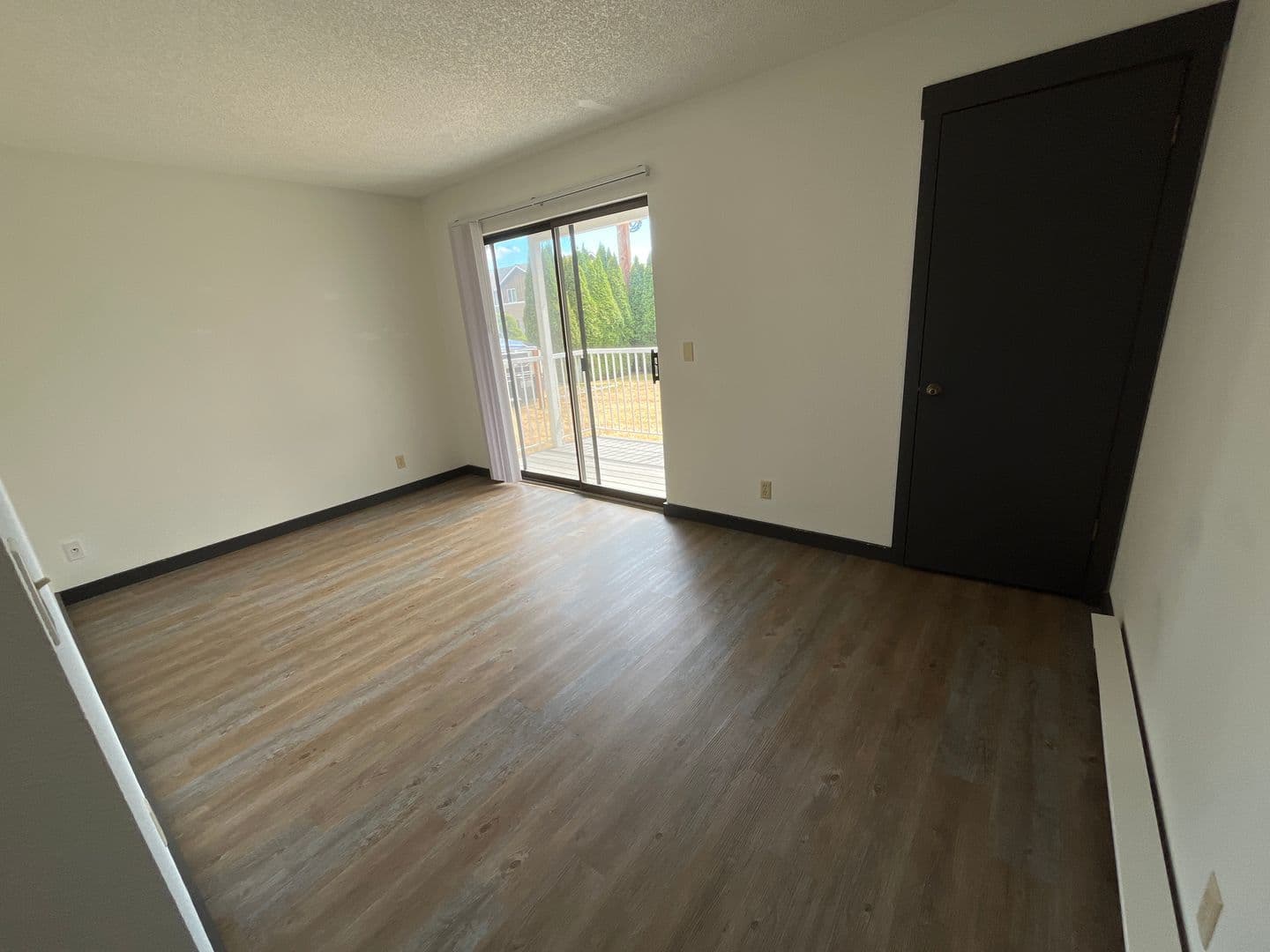 936 24th Street 6 of 9
