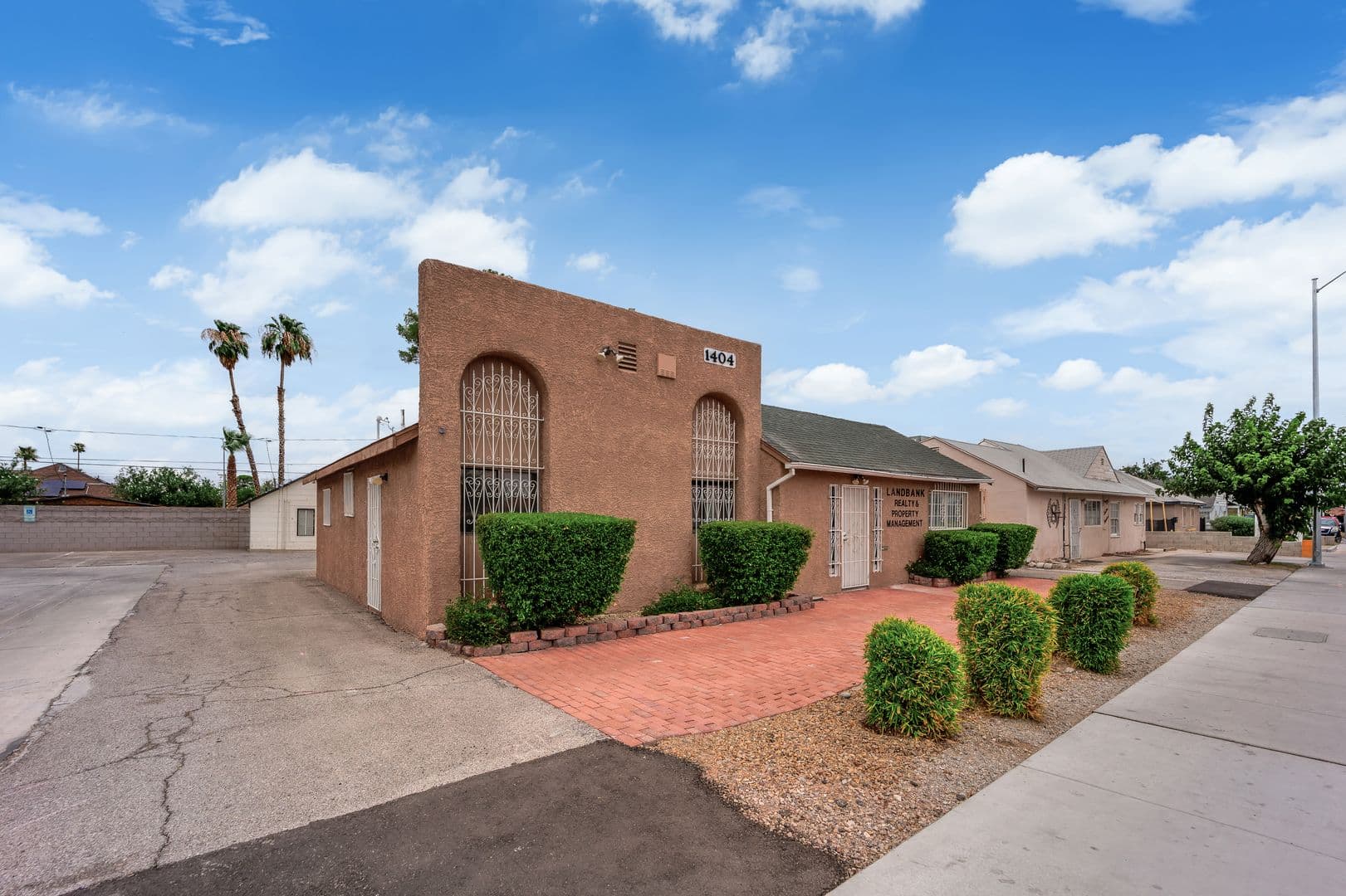 1404 S MARYLAND PARKWAY - OFFICE RENTAL 13 of 19
