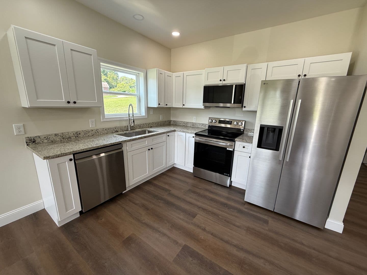 Joe Stephens Rd- Unit 1 5 of 16