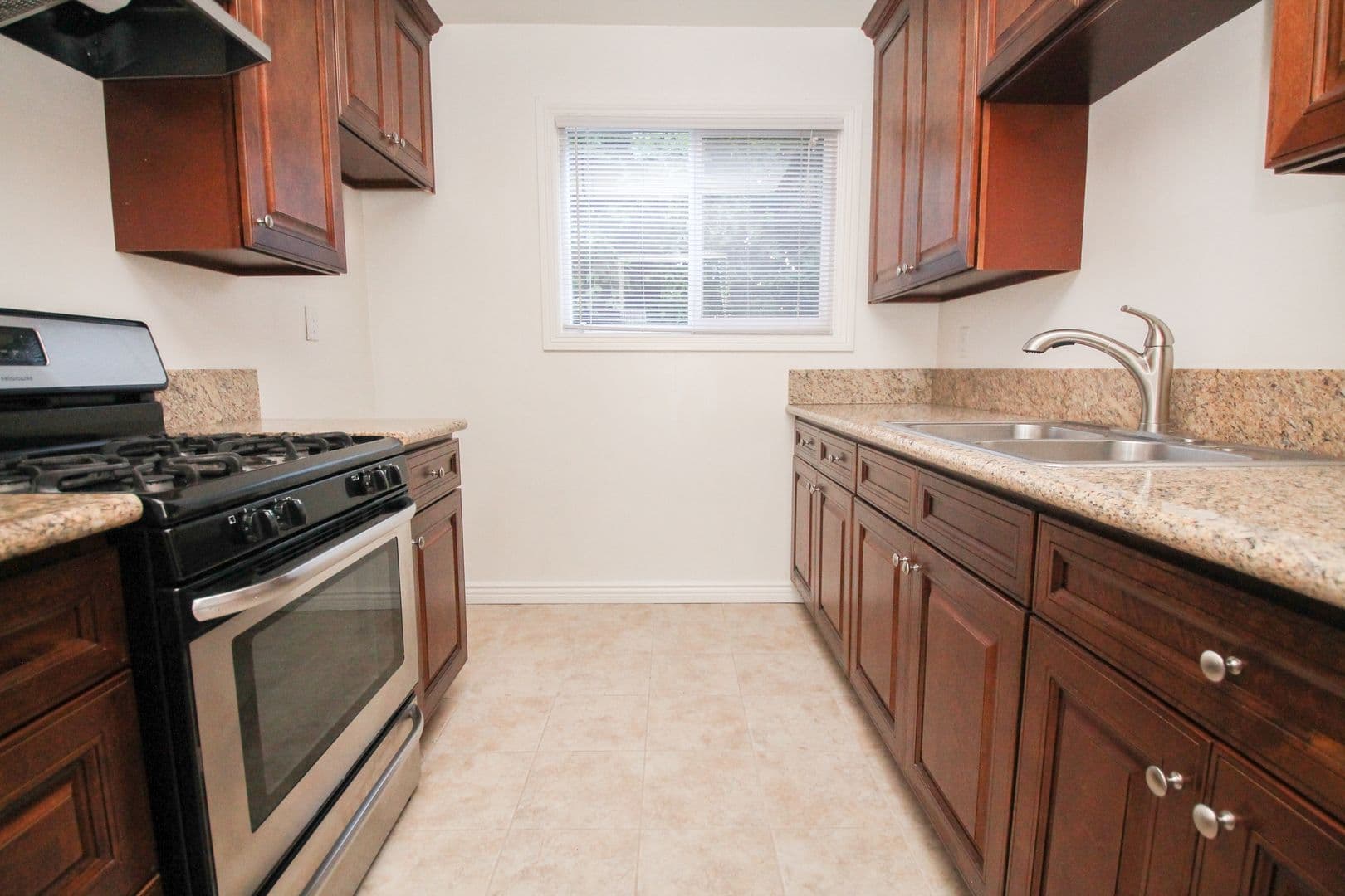 3375 Manning Ave. (CPM6111) 14 of 16