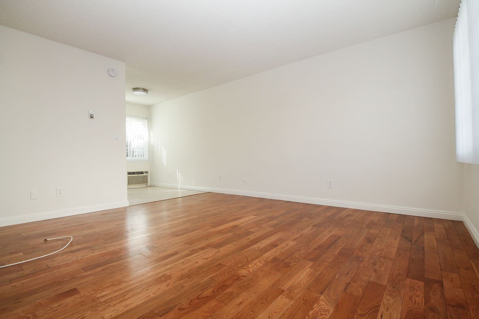 15339 Weddington St. (CPM6075) 9 of 16