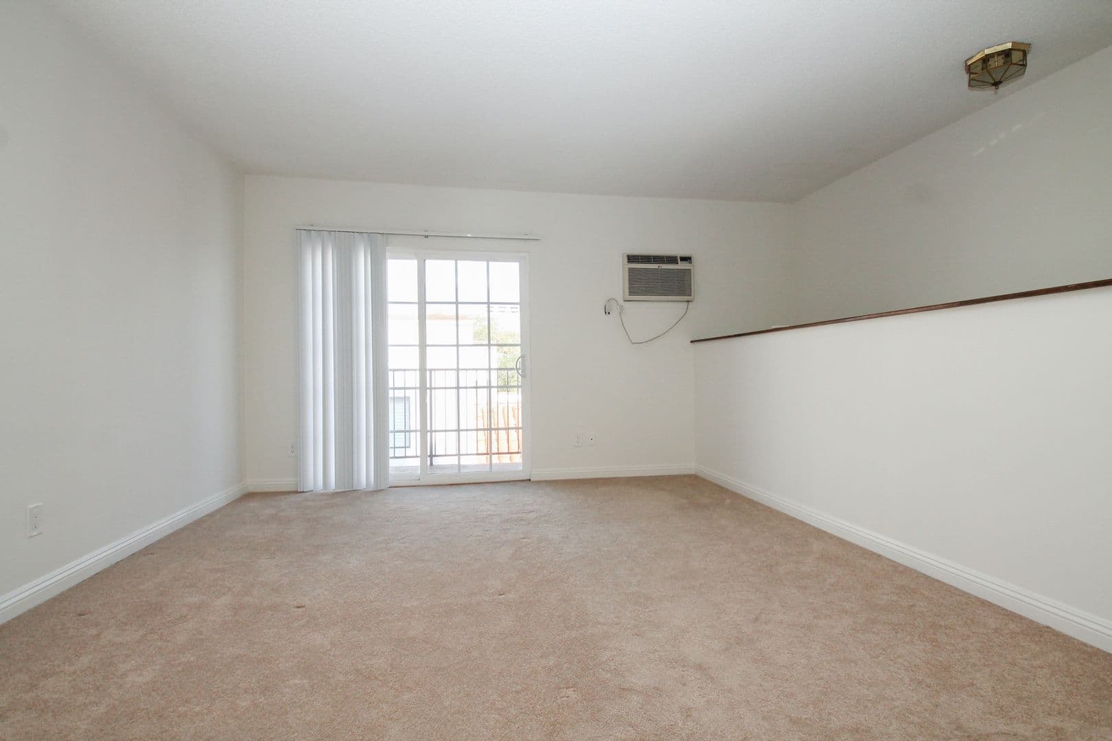 15339 Weddington St. (CPM6075) 2 of 16