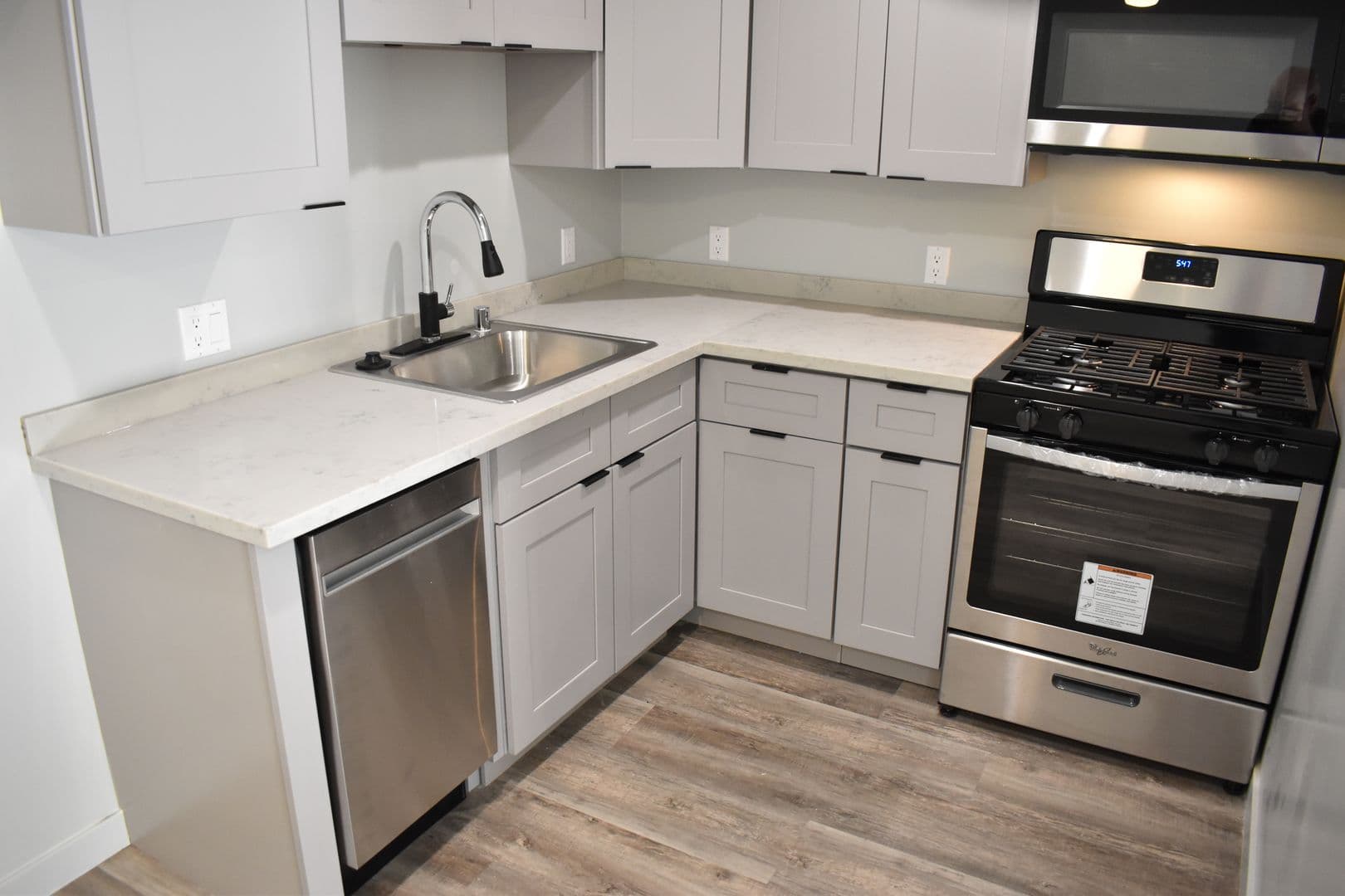 Lee Partnership - 11955 Weddington St (21194) 5 of 11