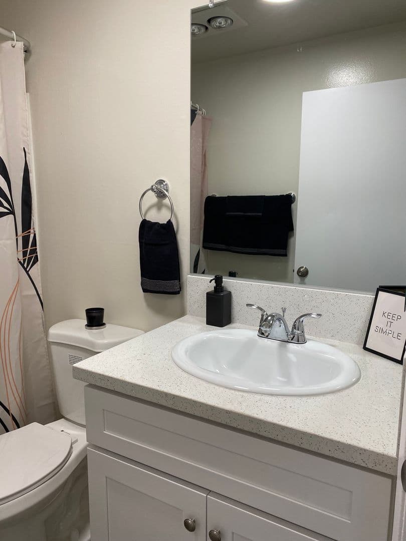 8608 Foothill Blvd (z1450.28) 11 of 22