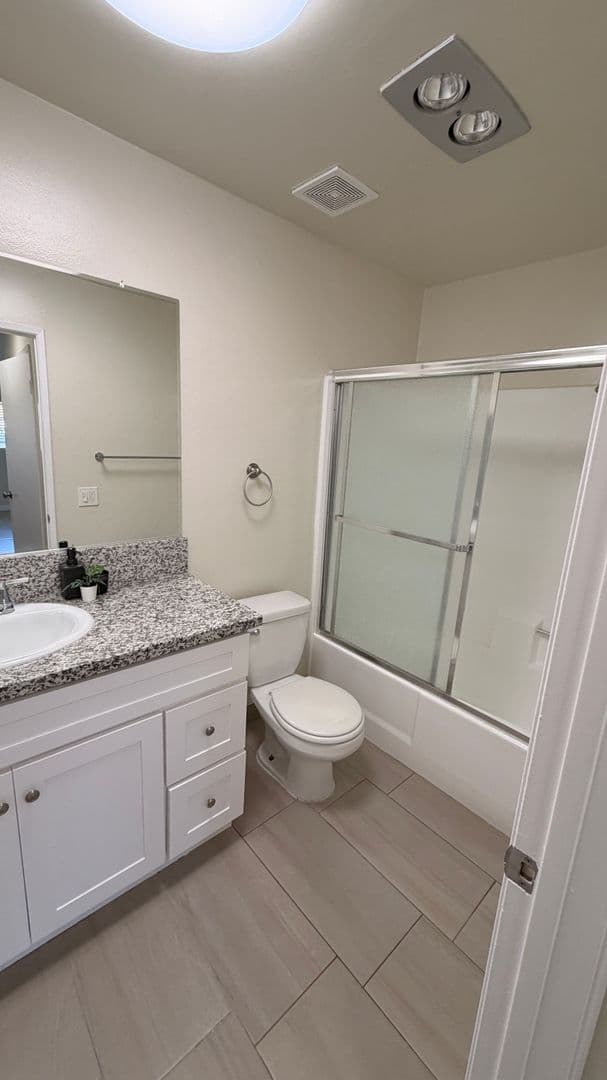 8608 Foothill Blvd (z1450.28) 11 of 16
