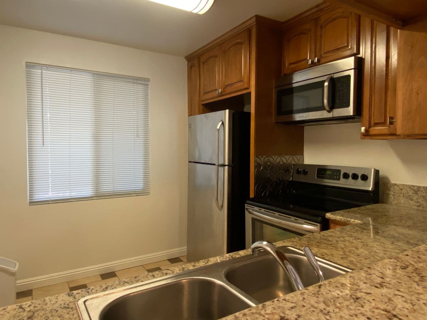 Flores Investment Company, LLC (6595) 4 of 19