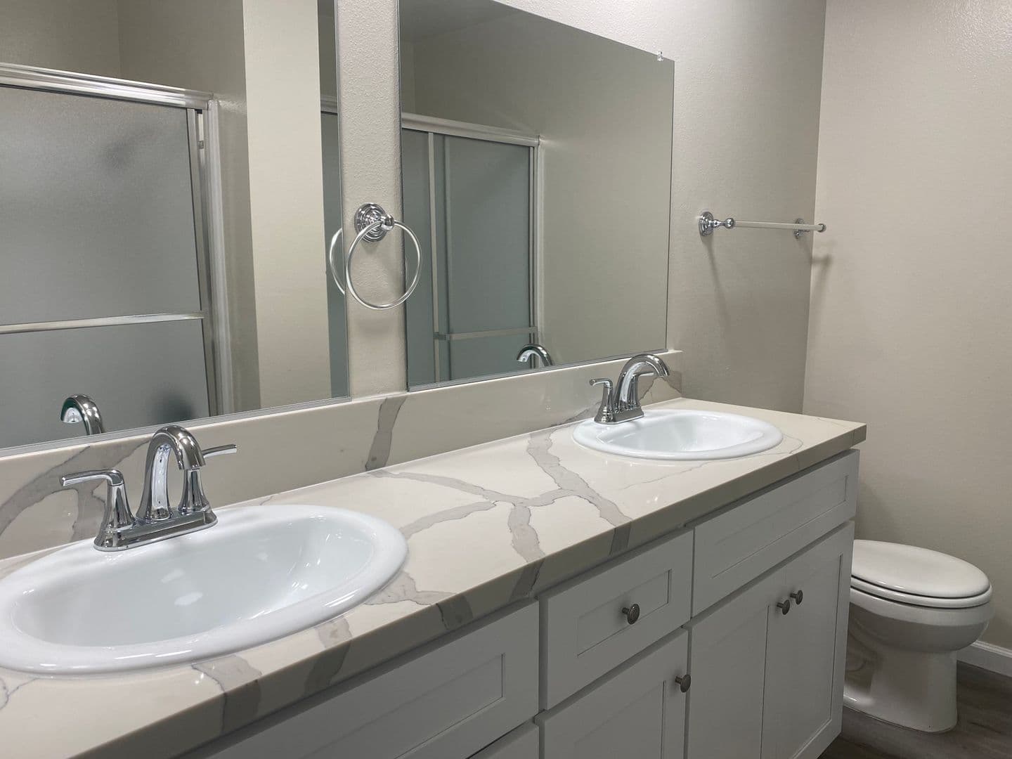 8608 Foothill Blvd (z1450.28) 4 of 8