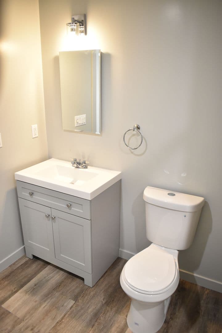 Lee Partnership - 11955 Weddington St (21194) 6 of 11