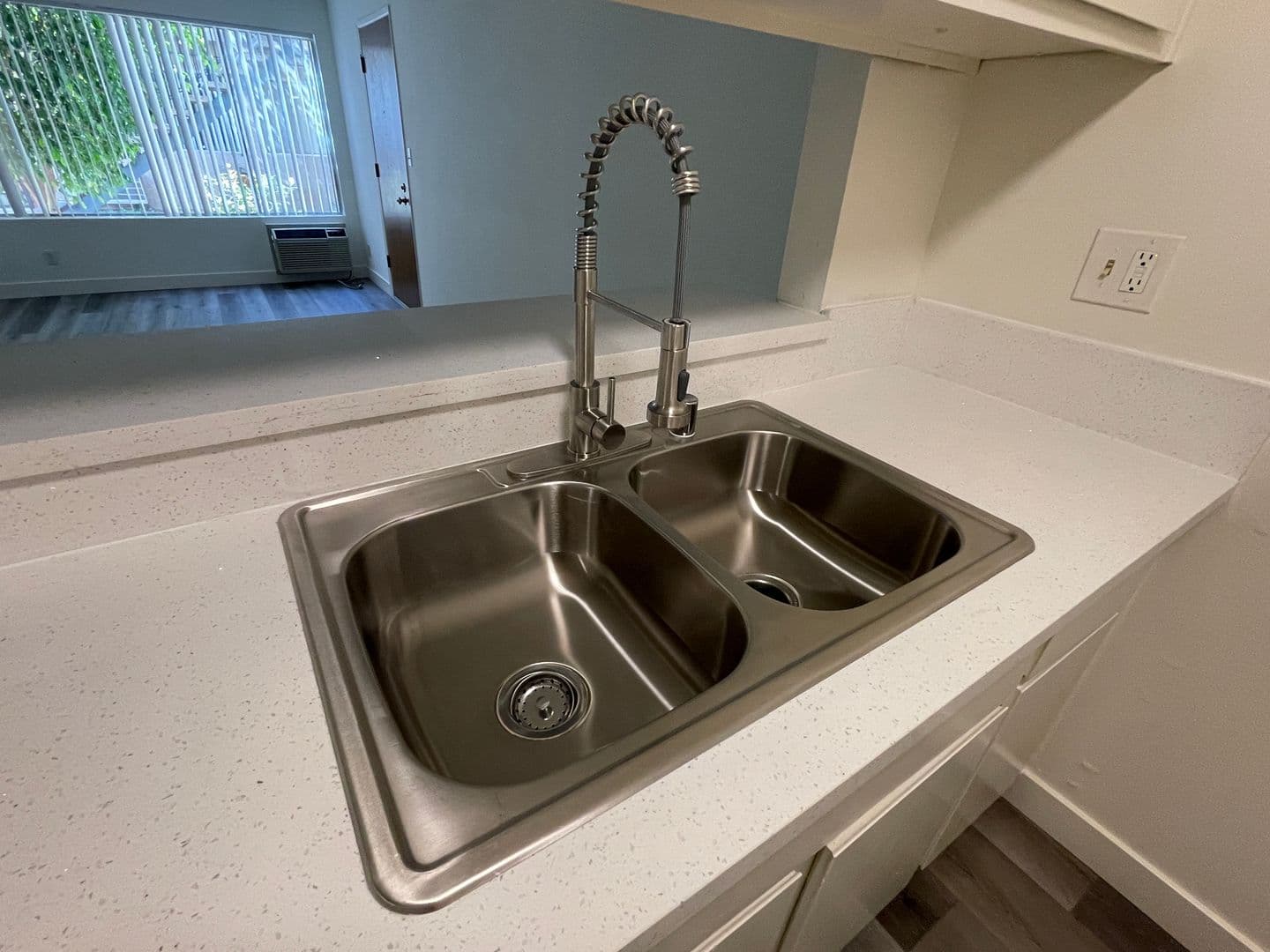 Lee Partnership - 11955 Weddington St (21194) 15 of 27