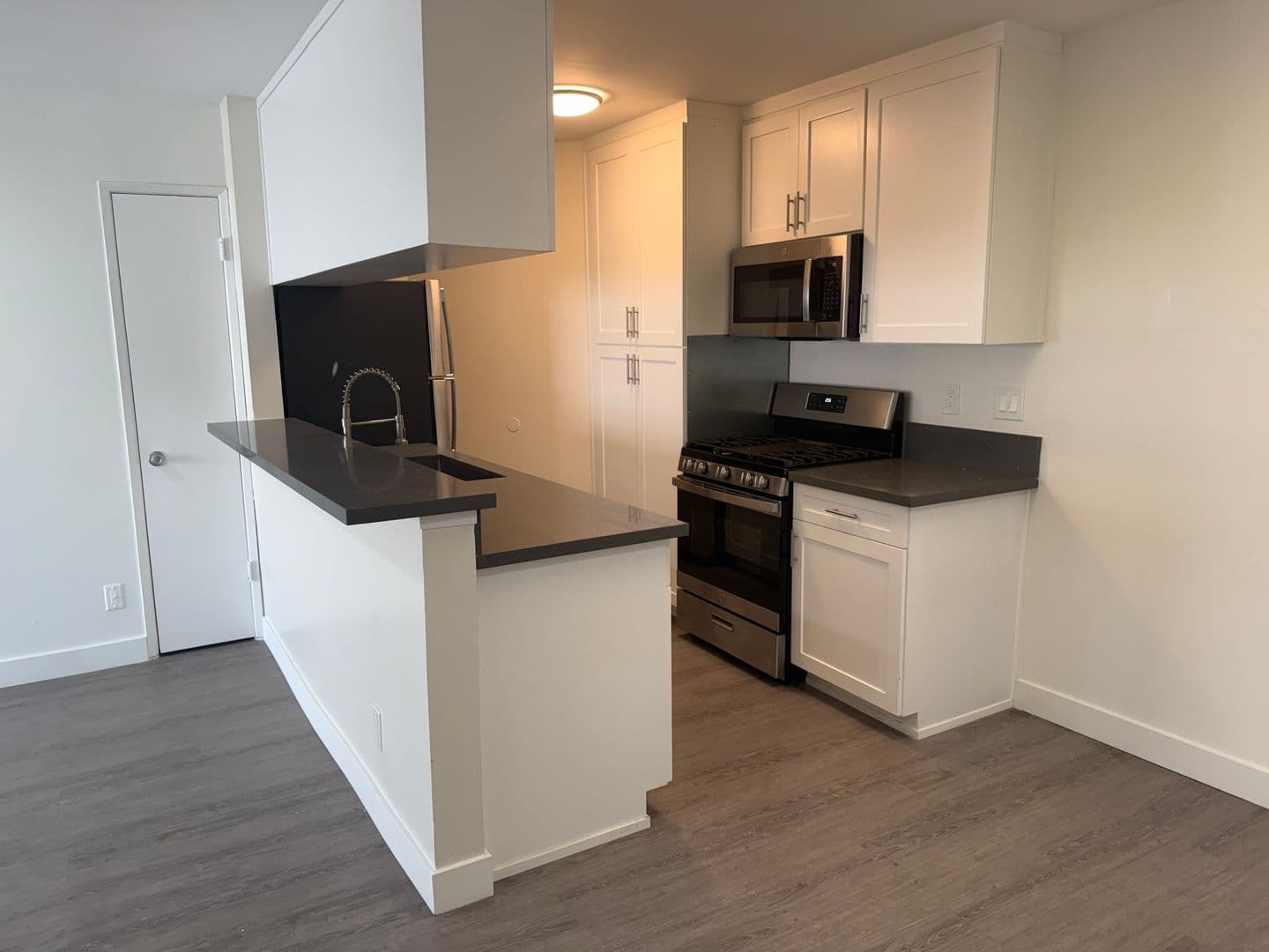 Kenmore Properties (6620) 2 of 9