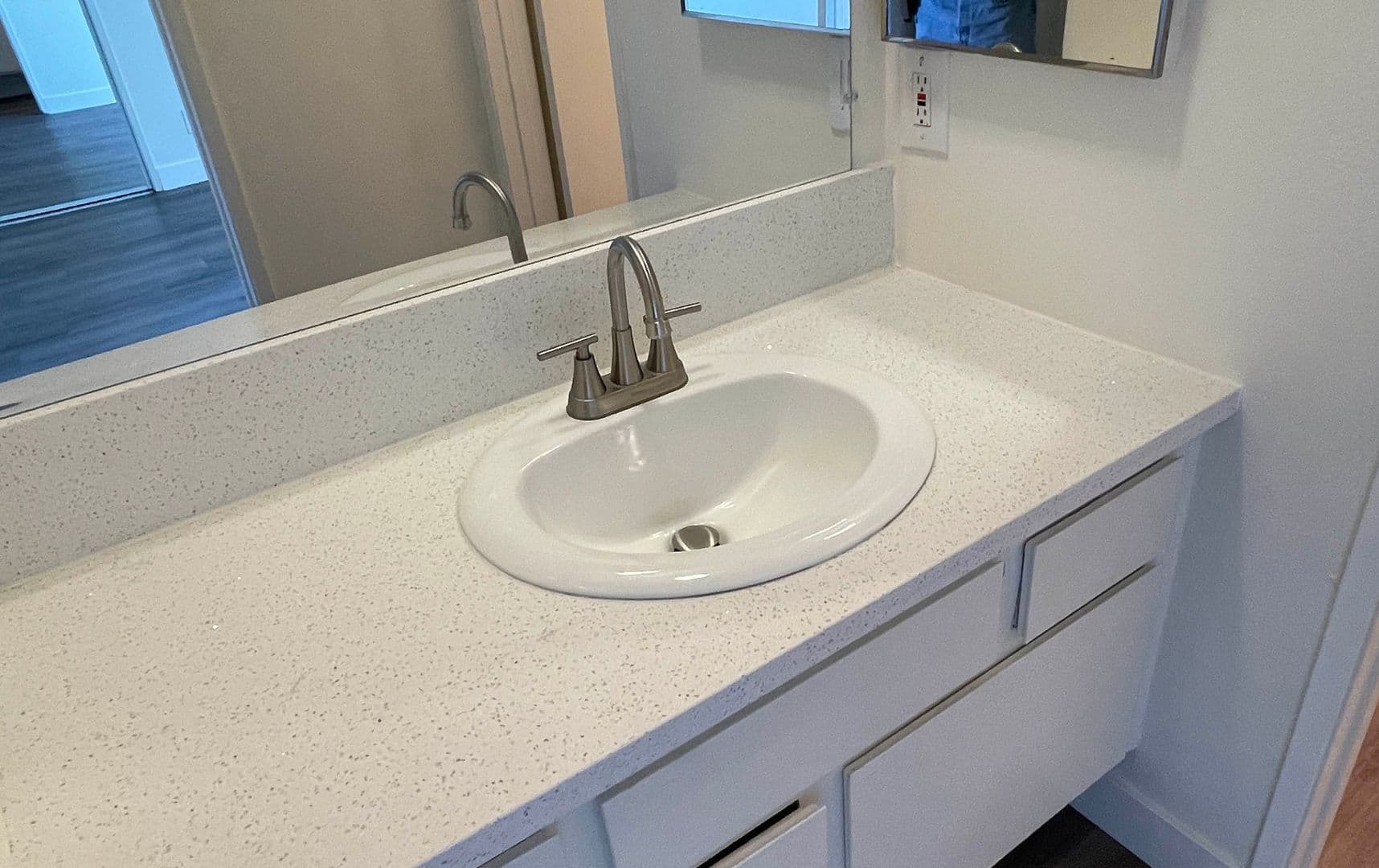Lee Partnership - 11955 Weddington St (21194) 14 of 32