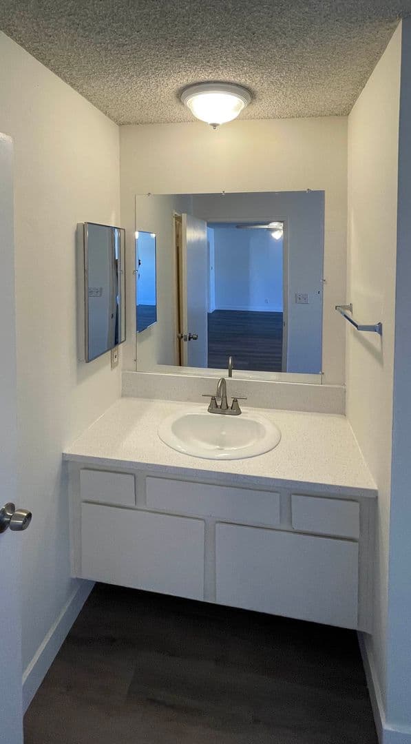 Lee Partnership - 11955 Weddington St (21194) 22 of 32