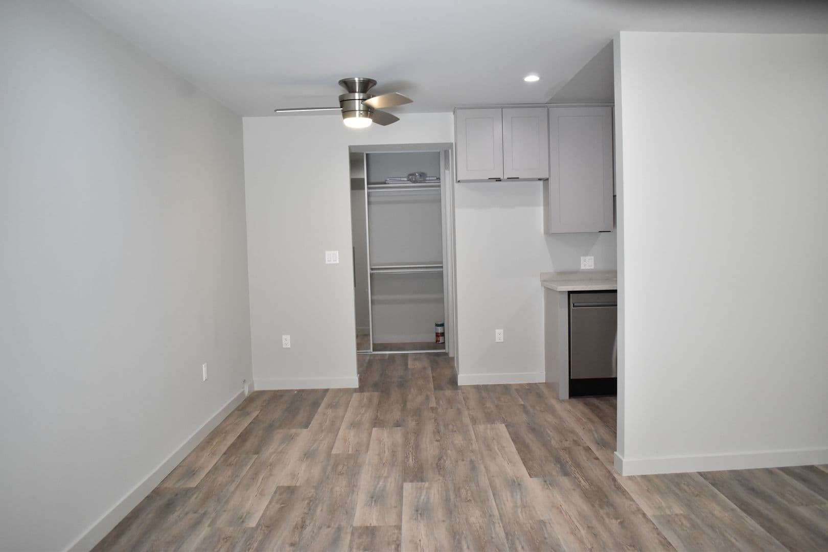 Lee Partnership - 11955 Weddington St (21194) 2 of 11