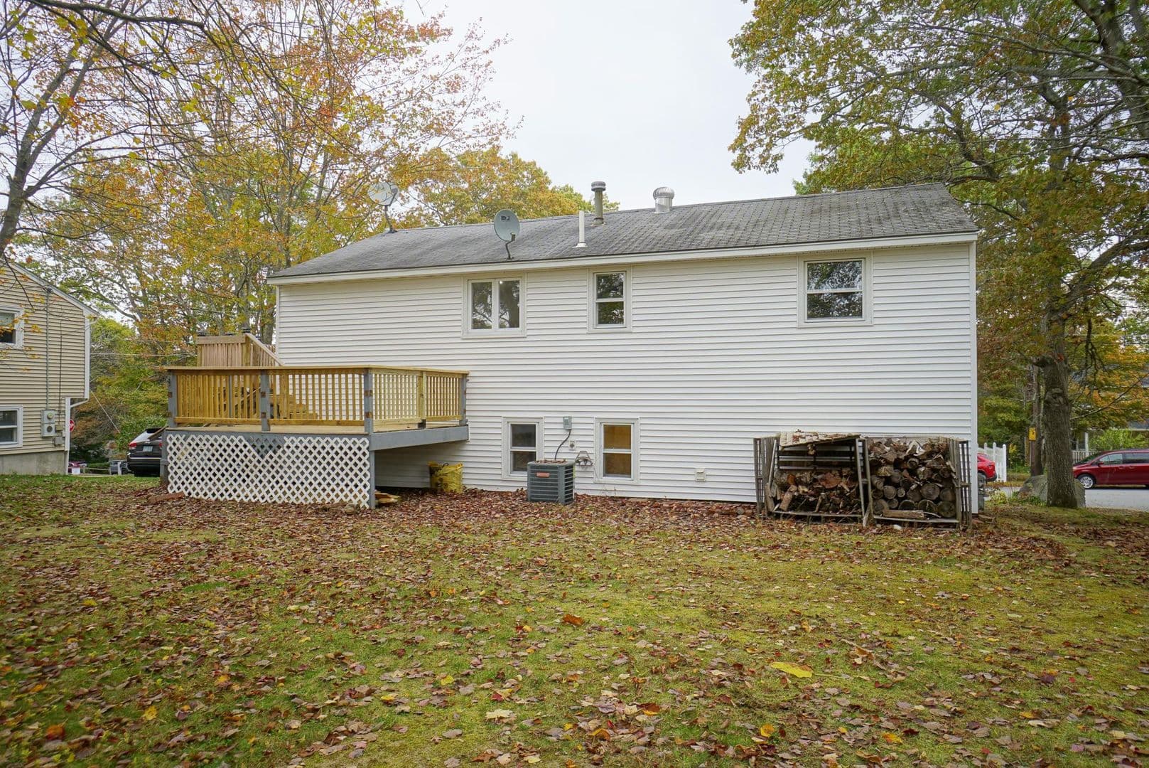 42 Woodfield St 43 of 52