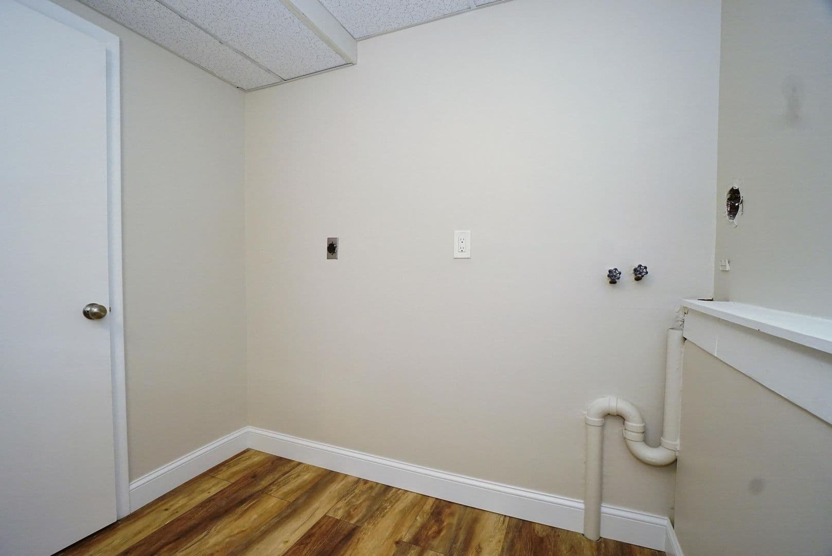 42 Woodfield St 41 of 52