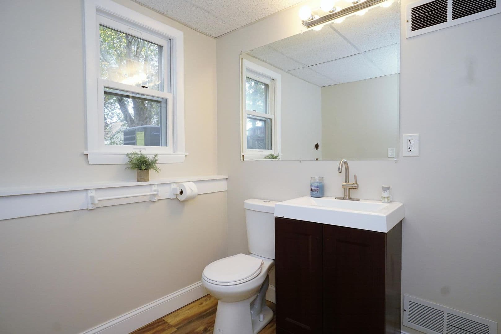 42 Woodfield St 40 of 52