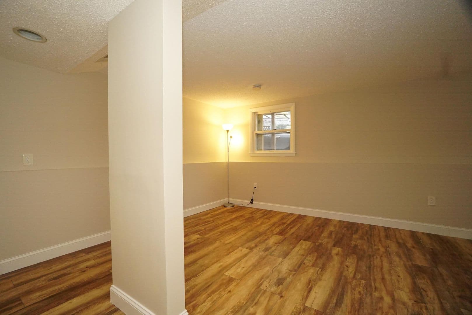 42 Woodfield St 37 of 52