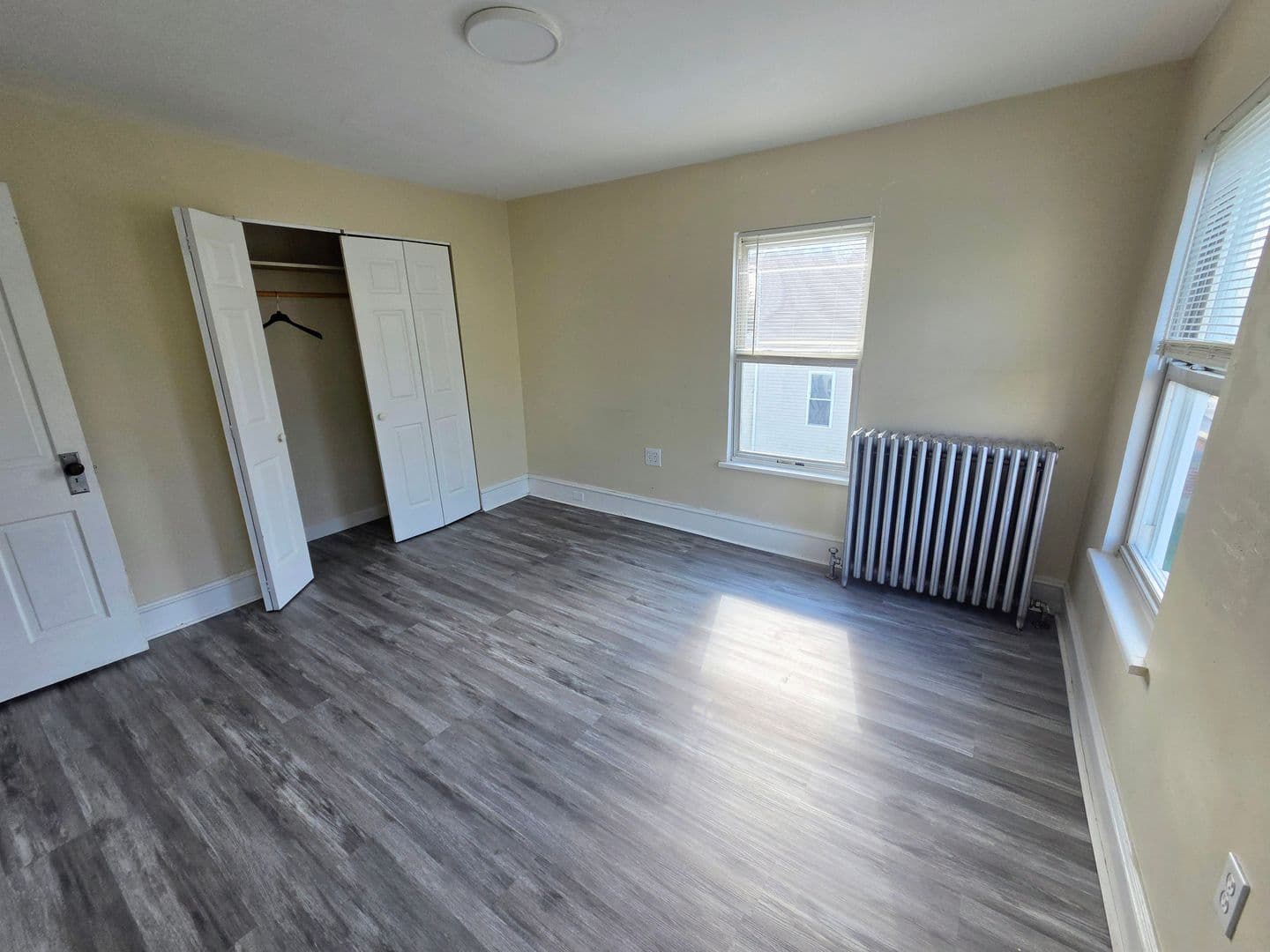 2111 N. 1st Avenue 14 of 18