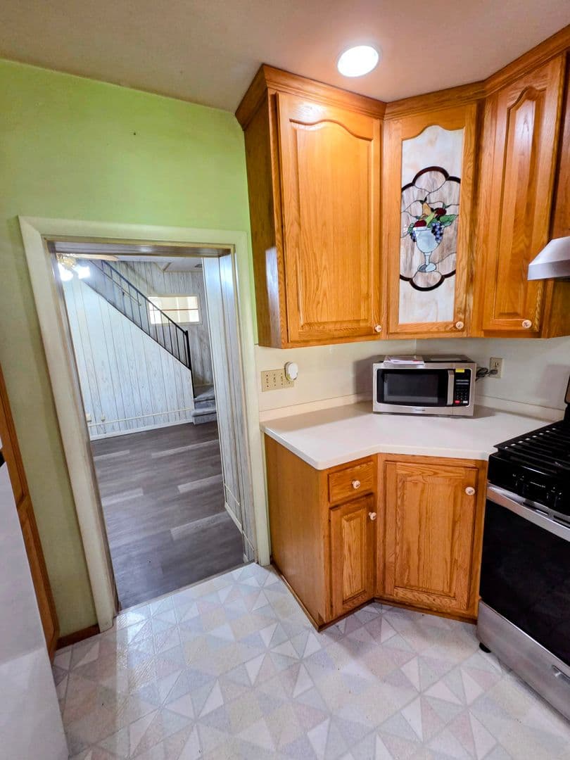 1005 Seneca Street 8 of 24