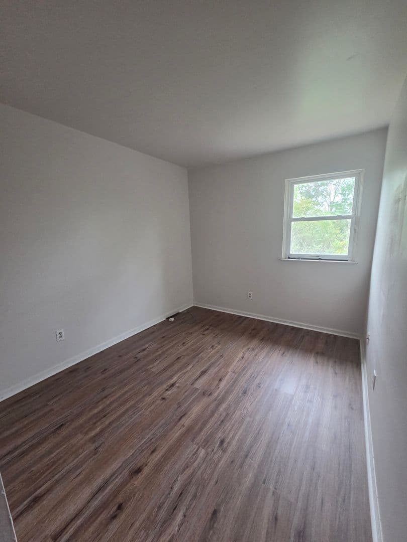 416 S. Saint George Street 15 of 26