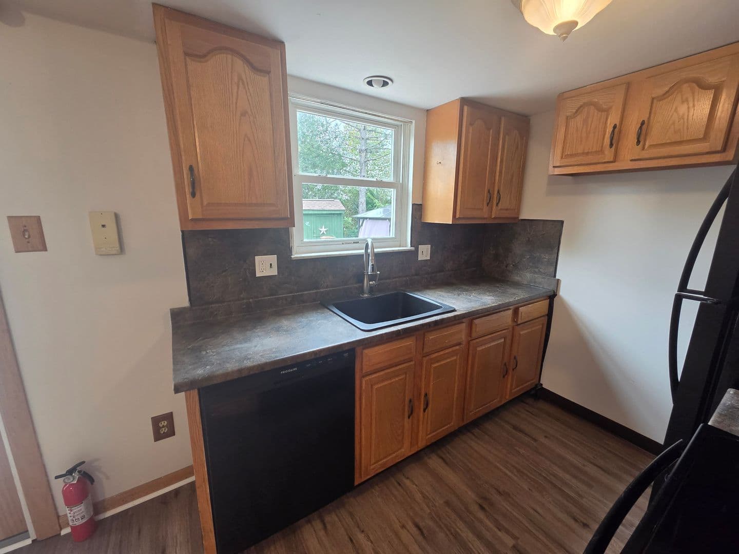 416 S. Saint George Street 6 of 26