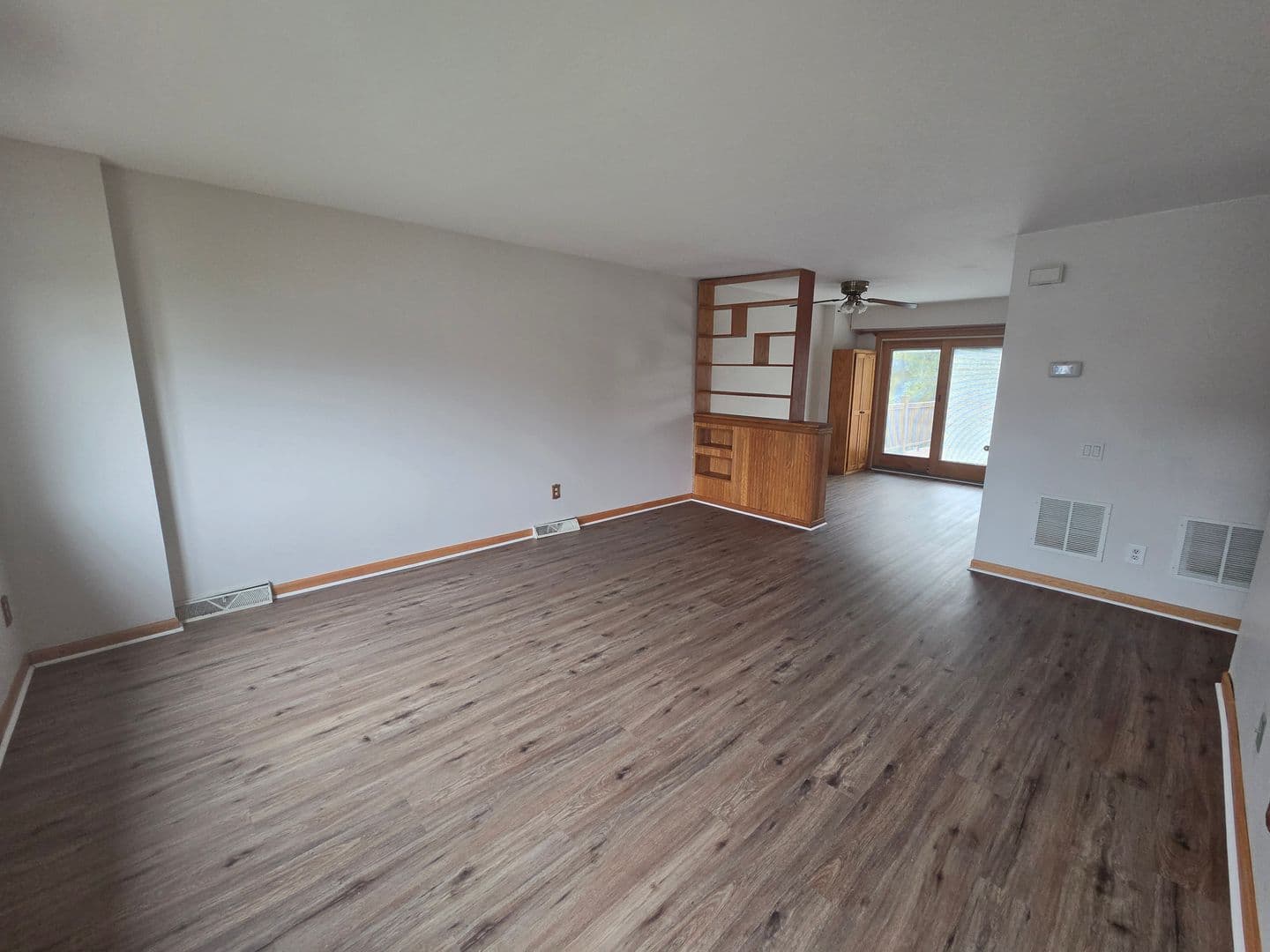 416 S. Saint George Street 2 of 26