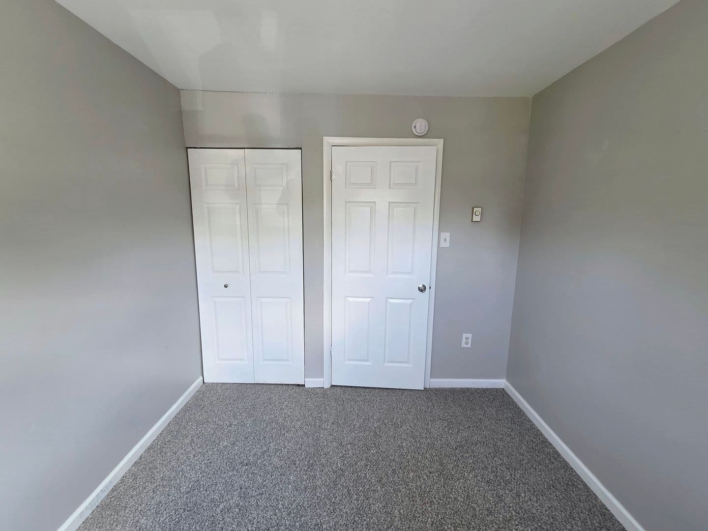 5657 Wood Lane 15 of 22