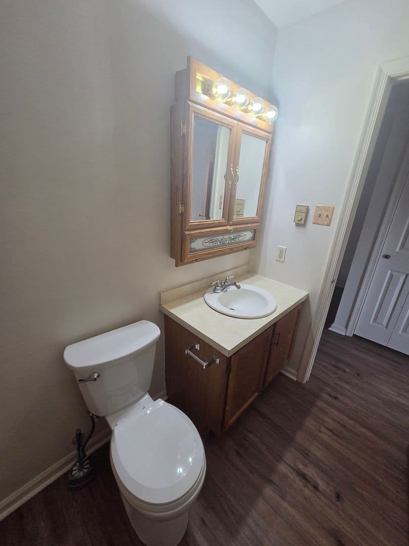 416 S. Saint George Street 18 of 26