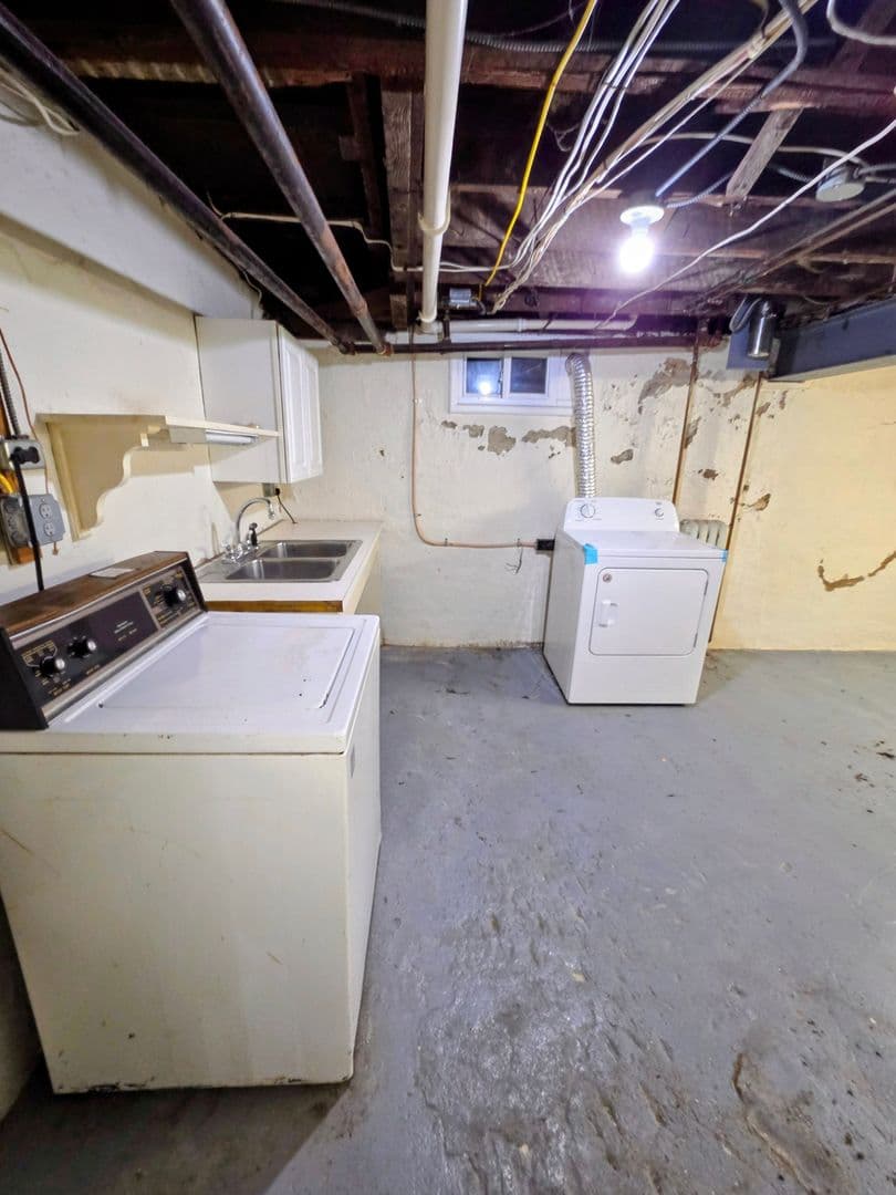 1005 Seneca Street 19 of 24