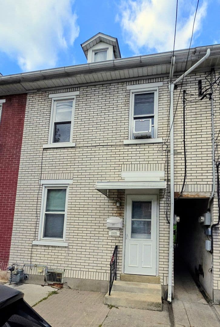 1005 Seneca Street 24 of 24