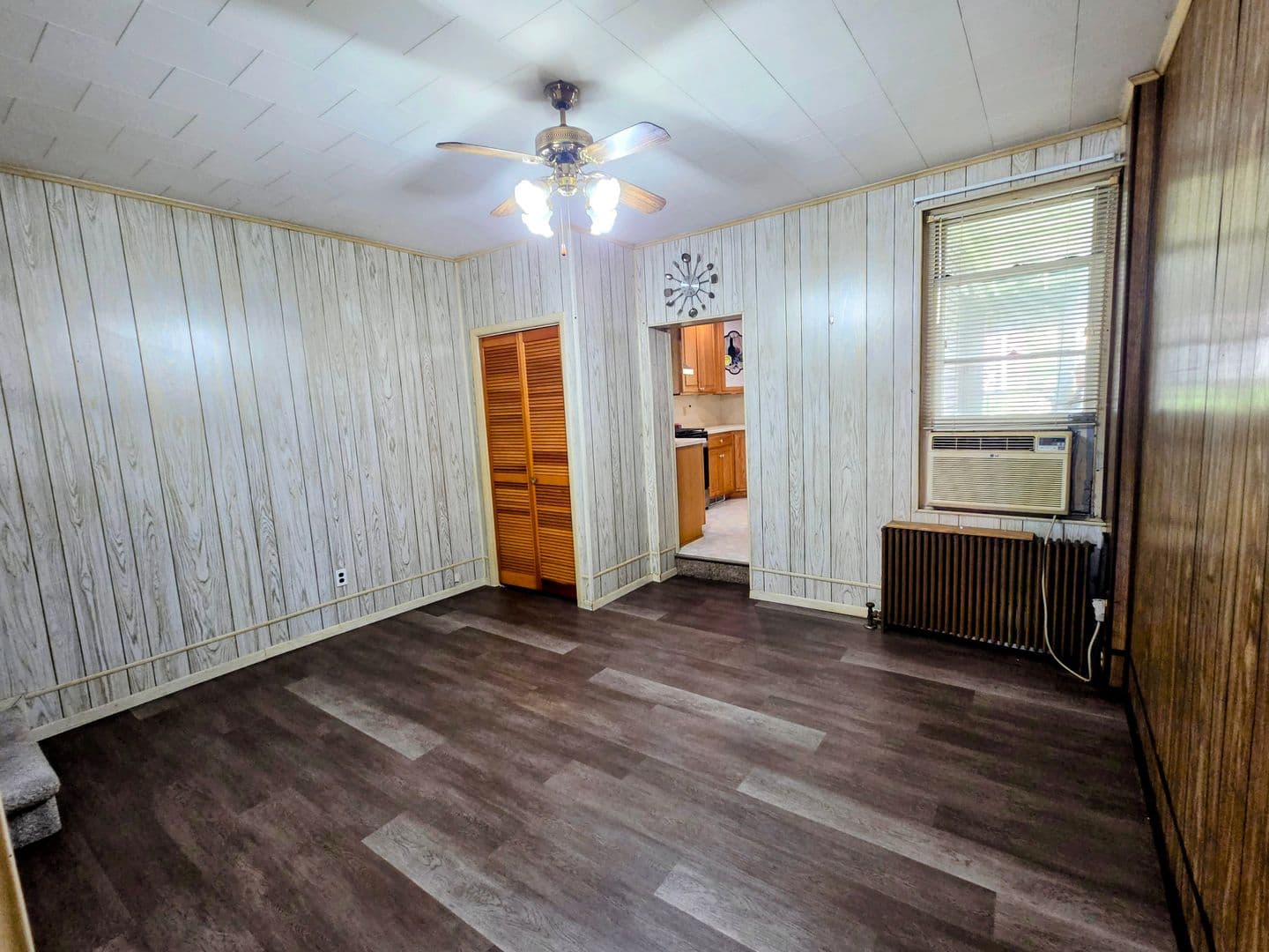 1005 Seneca Street 4 of 24