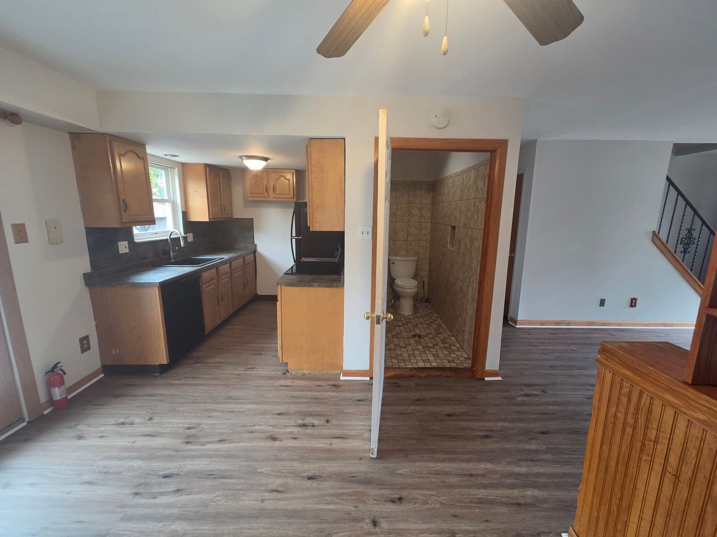 416 S. Saint George Street 8 of 26