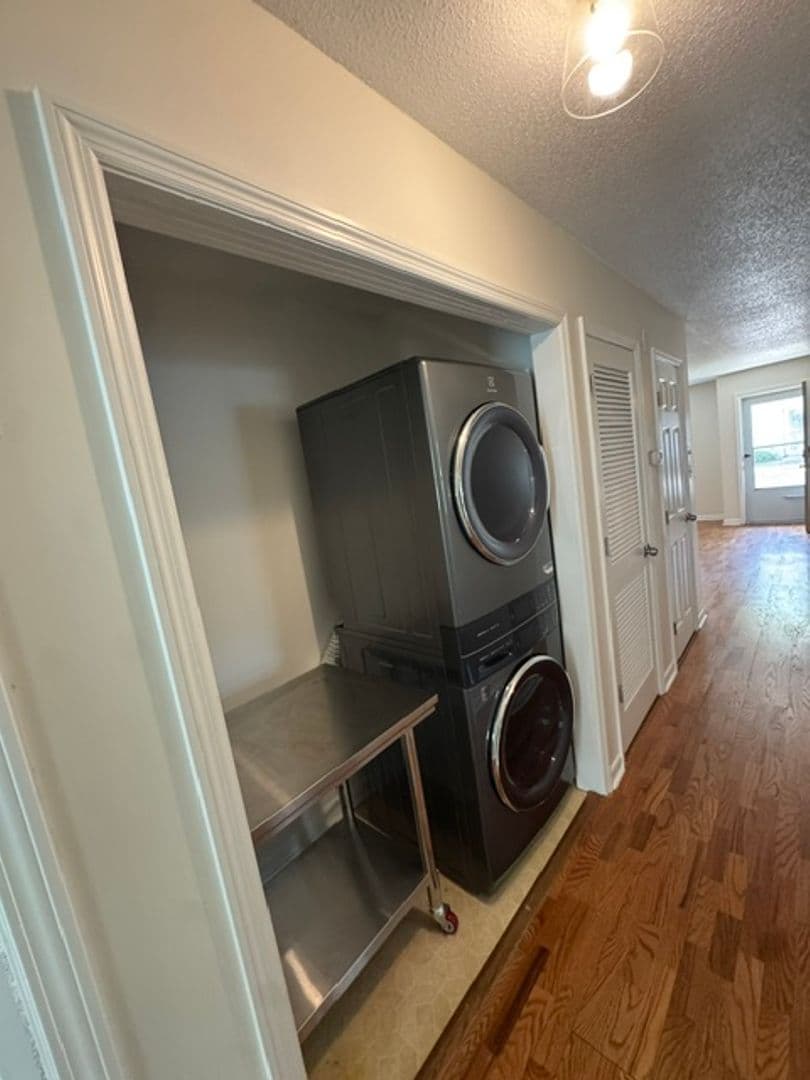 180 SE Villas Ct C 3 of 15